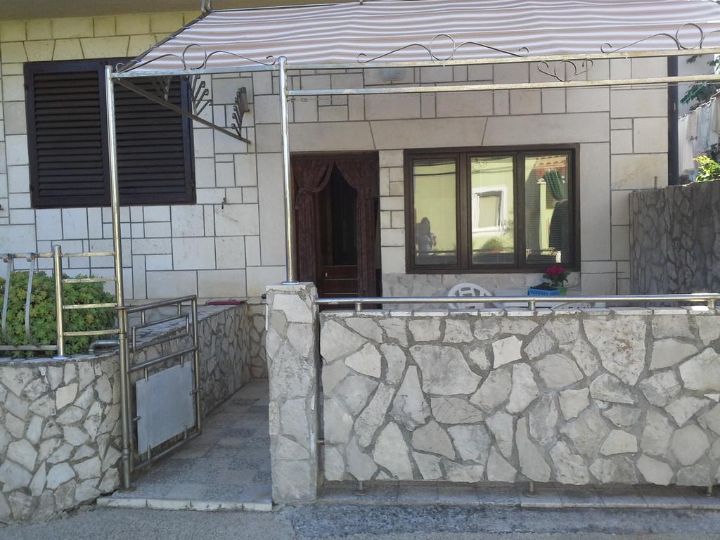 Berto Apartment Nerezine Luaran gambar