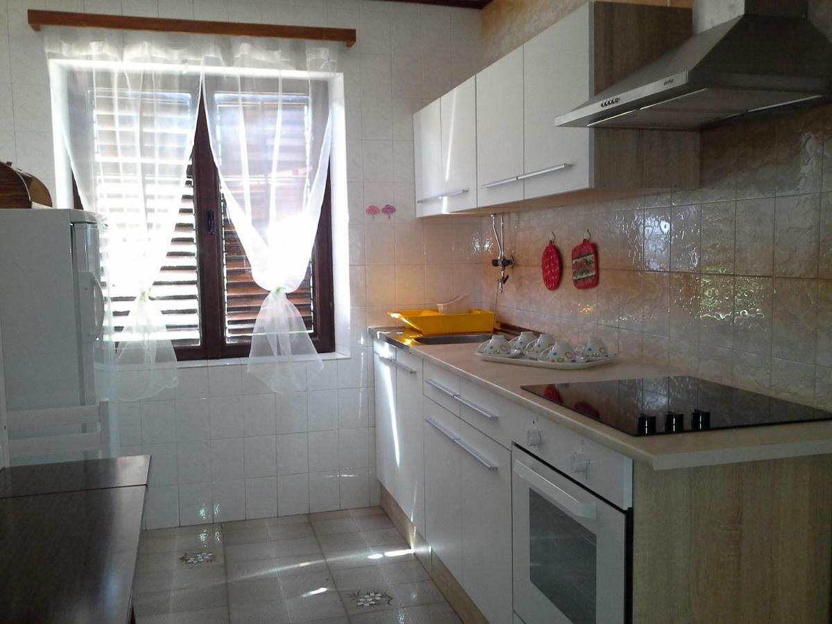 Berto Apartment Nerezine Luaran gambar